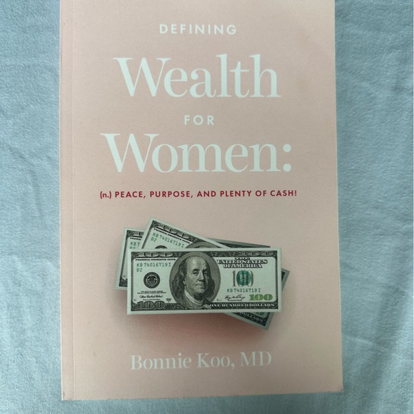Defining Wealth for Women Book - Picture 1 of 2